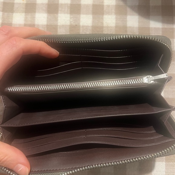 Coach Dempsey Silver Surplus Carryall Crossbody Tote And Wallet - Picture 11 of 11